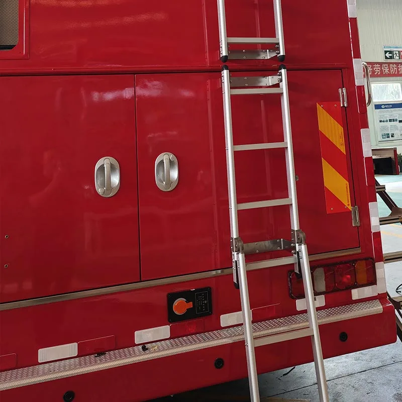 Драбина для підйому на спеціальні транспортні засоби